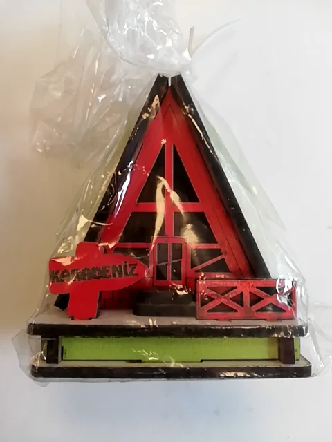 Ahşap Bungalov Ev Yeşil Renkli